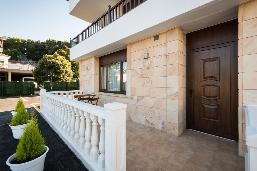 Apartamentos La Bolera Isla Exterior photo